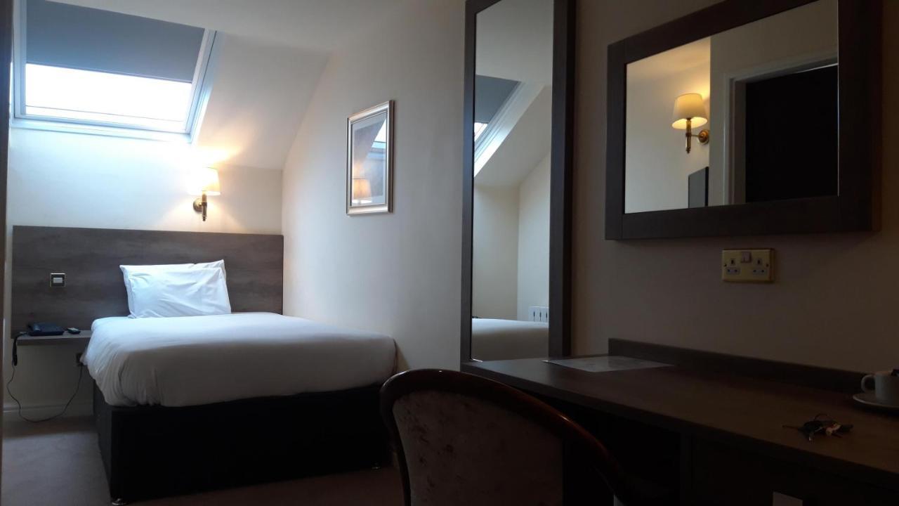 The Sitwell Arms Hotel Mosborough ภายนอก รูปภาพ