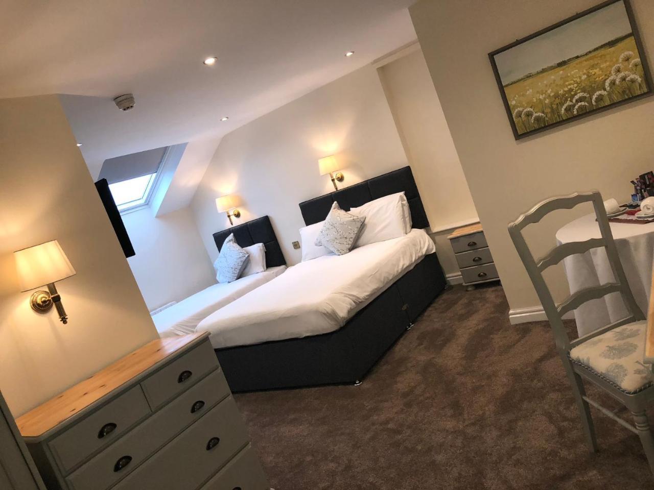The Sitwell Arms Hotel Mosborough ภายนอก รูปภาพ