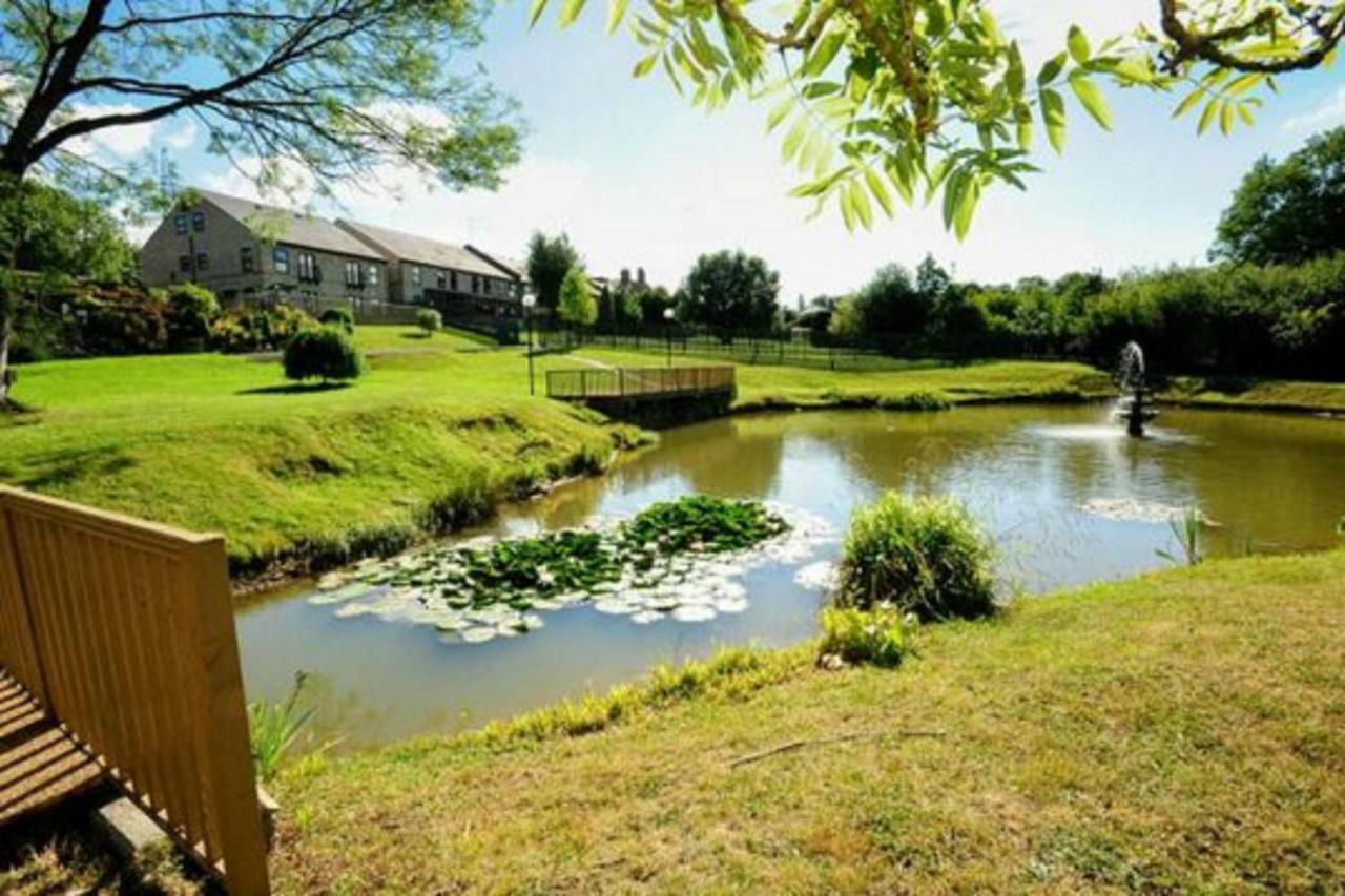The Sitwell Arms Hotel Mosborough ภายนอก รูปภาพ