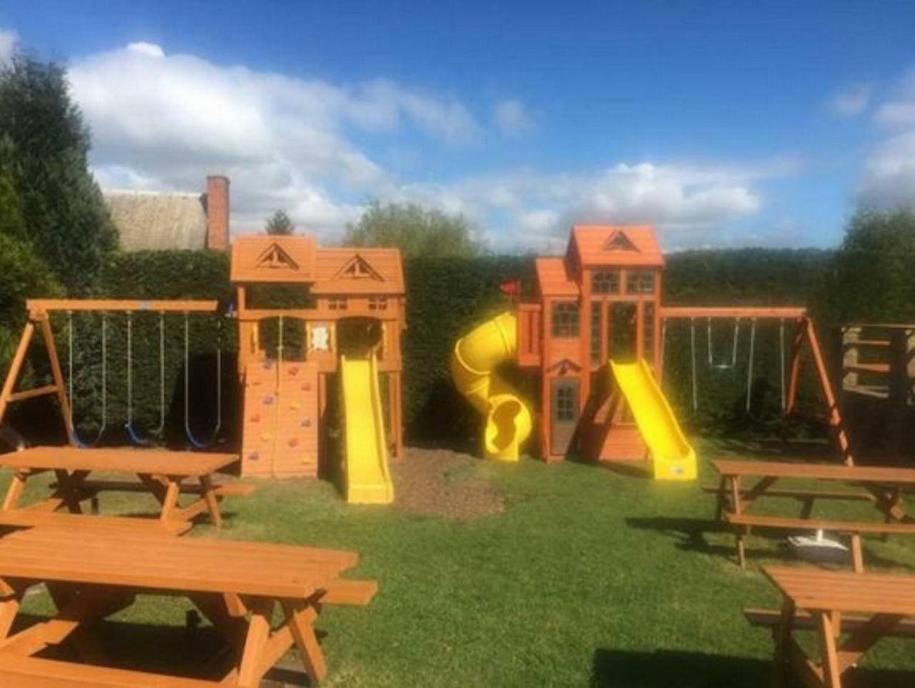 The Sitwell Arms Hotel Mosborough ภายนอก รูปภาพ
